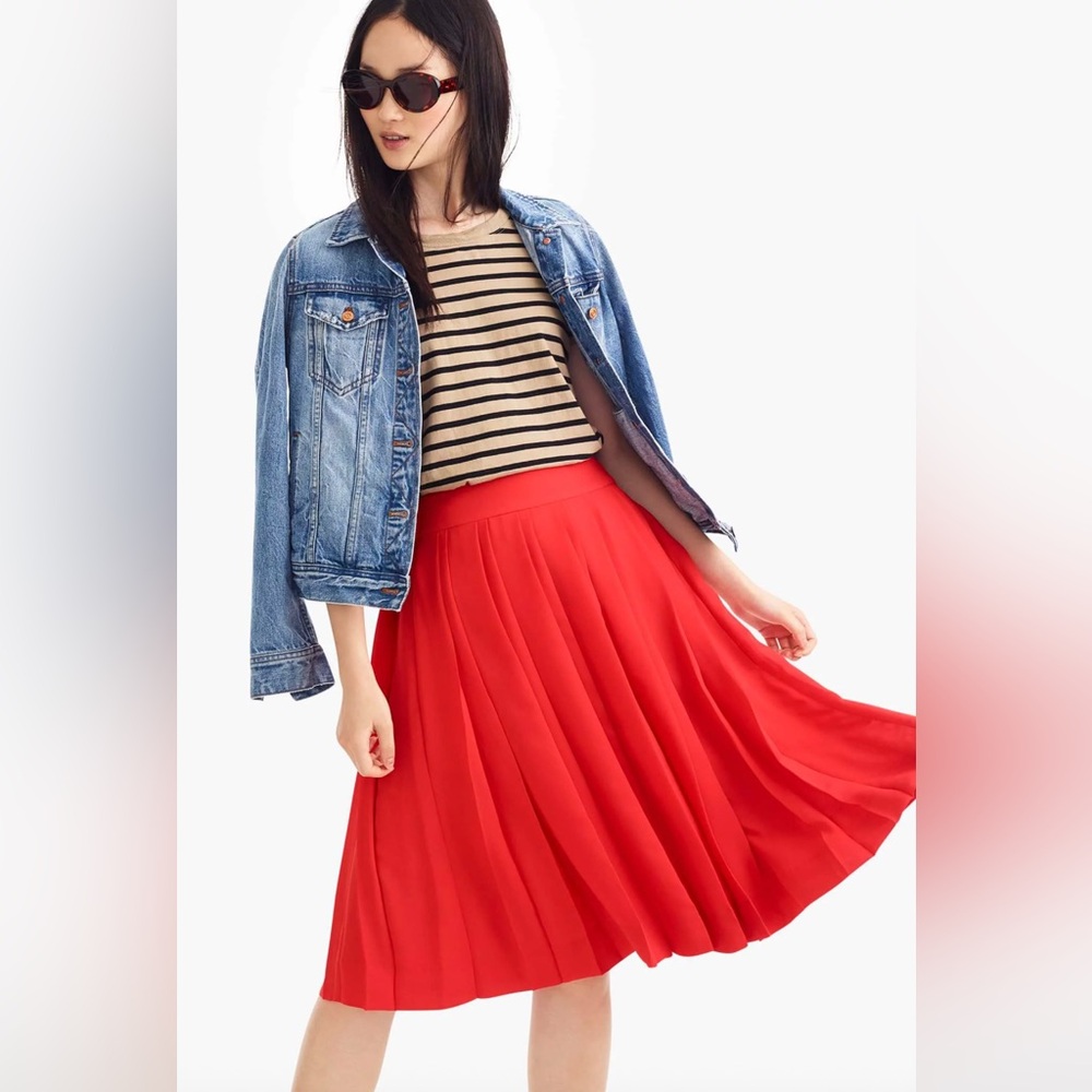 NWT J.Crew Double-pleated midi skirt - Size 8